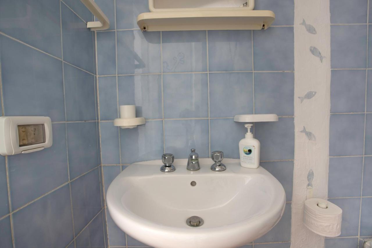 Strombolicchio Apartment Luaran gambar