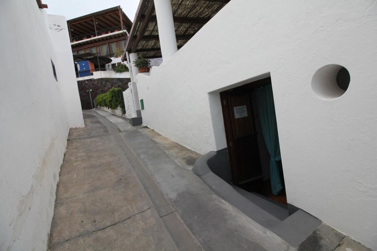 Strombolicchio Apartment Luaran gambar